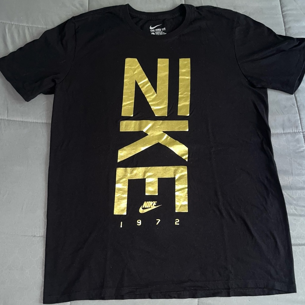 Black & Gold Nike Tee